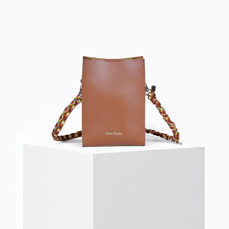PETIT SAC ESSENCE TAN &quot;CRAIE&quot;