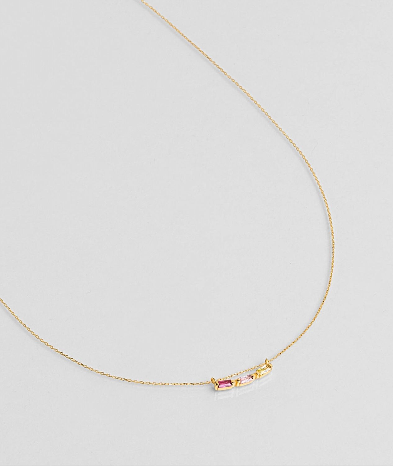 COLLIER &quot;UNE A UNE&quot;