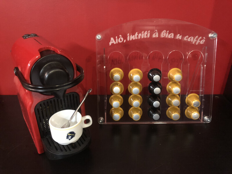 Présentoir de capsules de café 