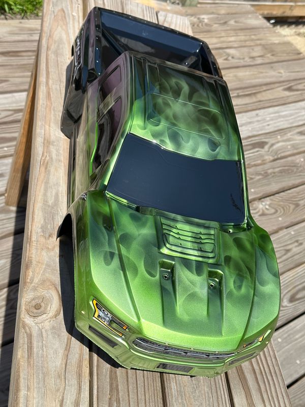 TRAXXAS X-MAXX FORD F-150 CANDY GREEN FLAMES
