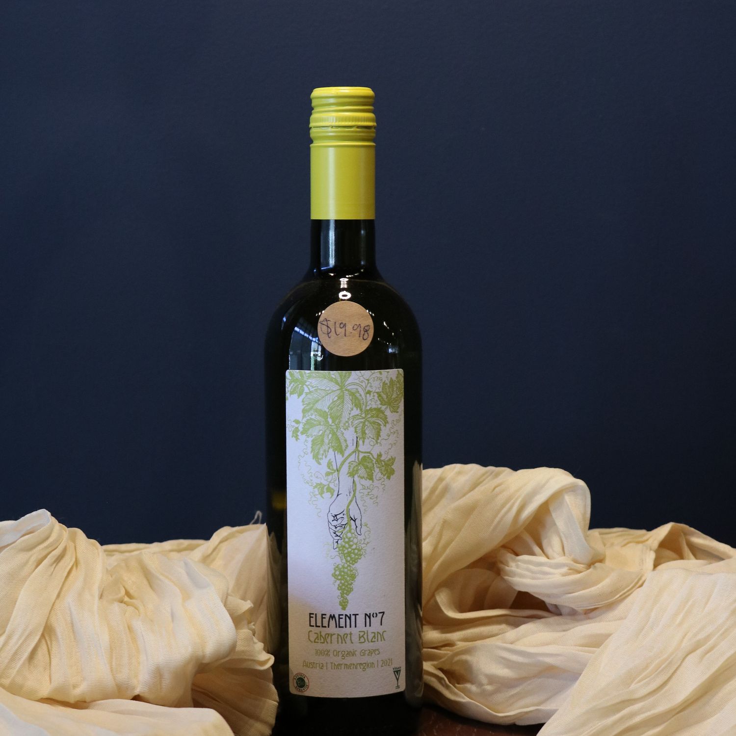 Cabernet Blanc - Weingut Auer, Element #7. (Niederosterreich, AT) (Organic) (Vegan)