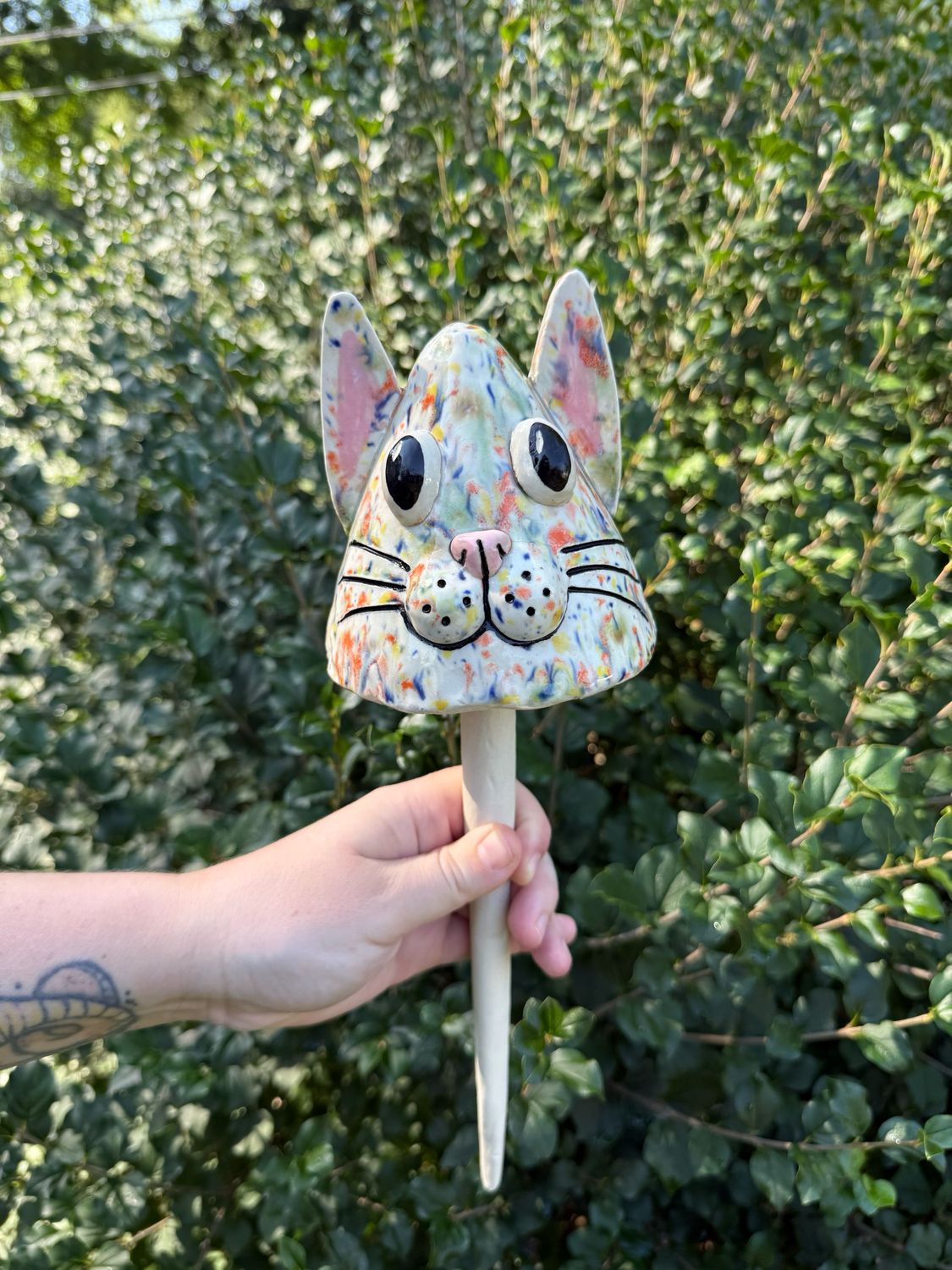 Rainbow Speckle Cat Garden Shroom (Large Dangley)