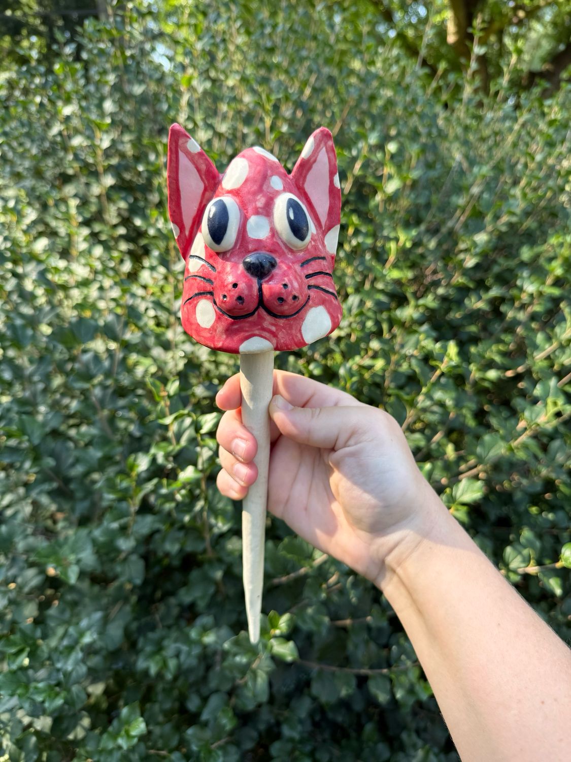 Red Polka Dot Cat Garden Shroom (Dangley)