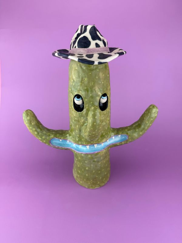 Big Cactus Vase With 2 Hats