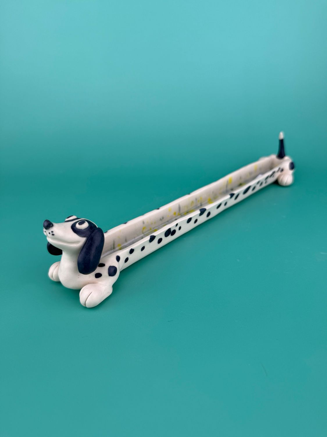 Long Dachshund Tray - Black - Smooth Tail