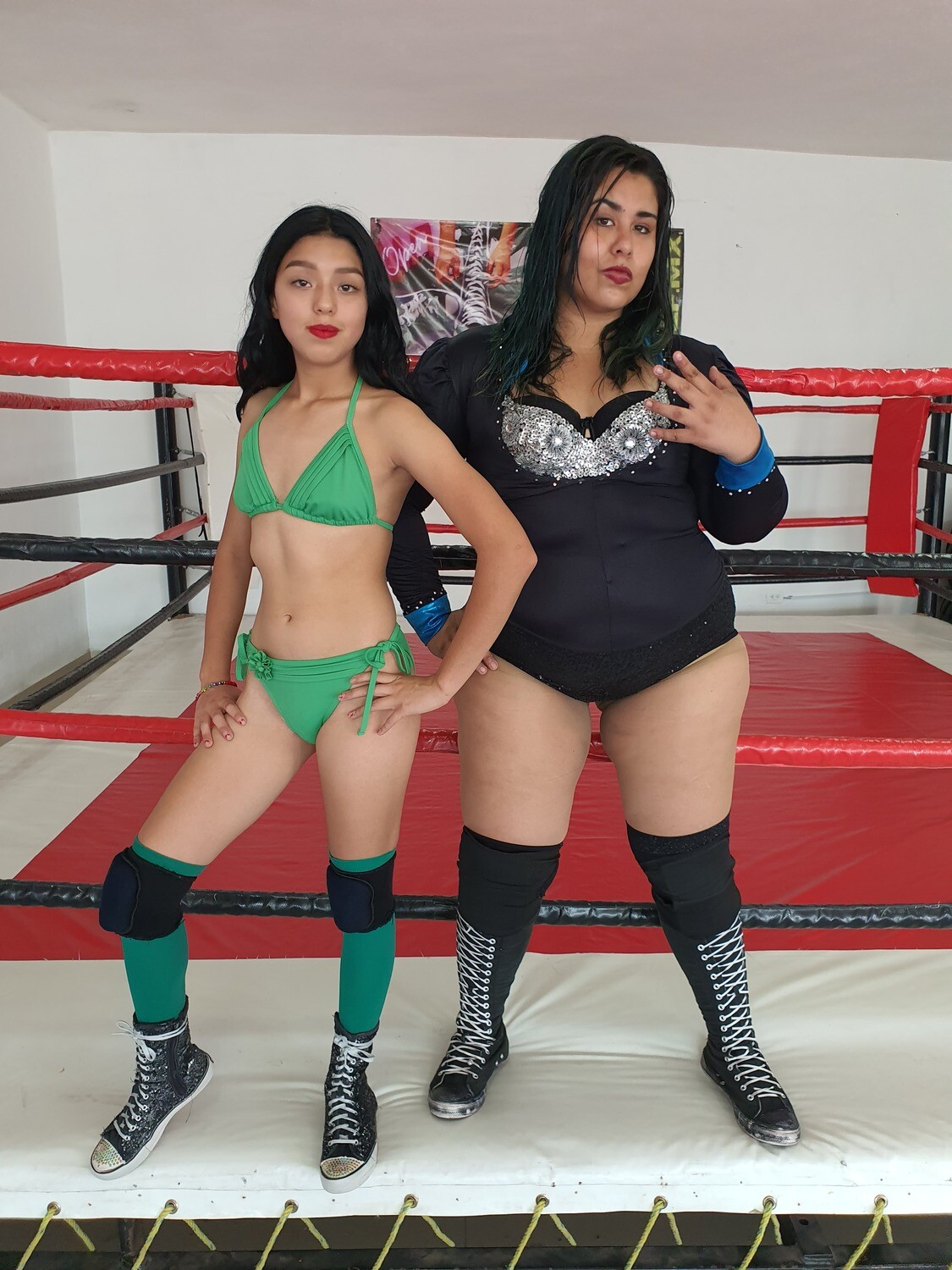 2022-04-17 FANTASY VS HELEN VIDEO 9 MINUTES