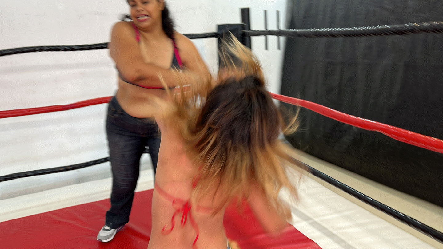 2023-06-03 DAMA VS LAURIE (noir) (VIDEO)