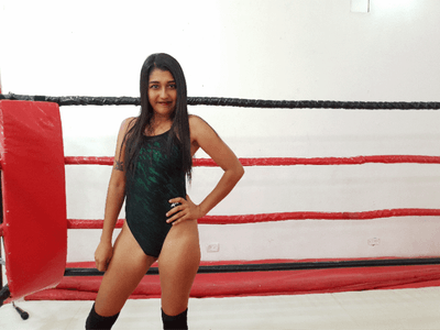 2024-05-18 ASHLEY VS KIRA: CATFIGHT IN THE RING (PICTURES)