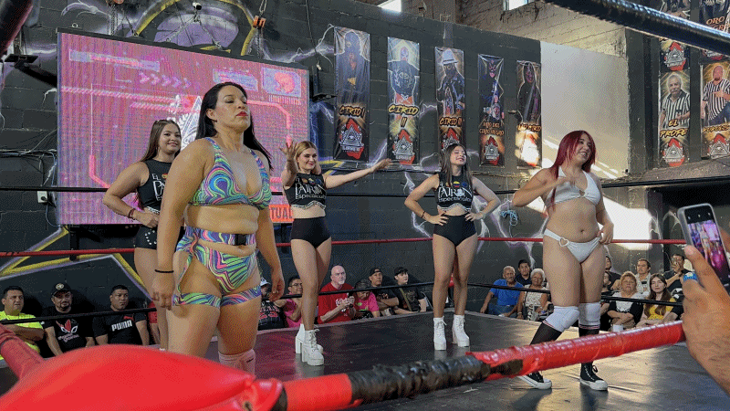 2025-08-31 ELEKTRA VS VENUS &amp; JADE – LIVE 2 VS 1 LUCHA LIBRE (PICTURES)