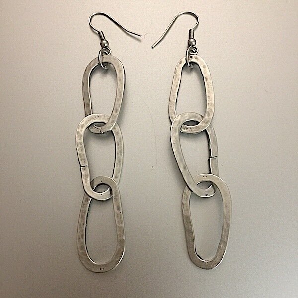 OTE-3188 - Silver plated earrings