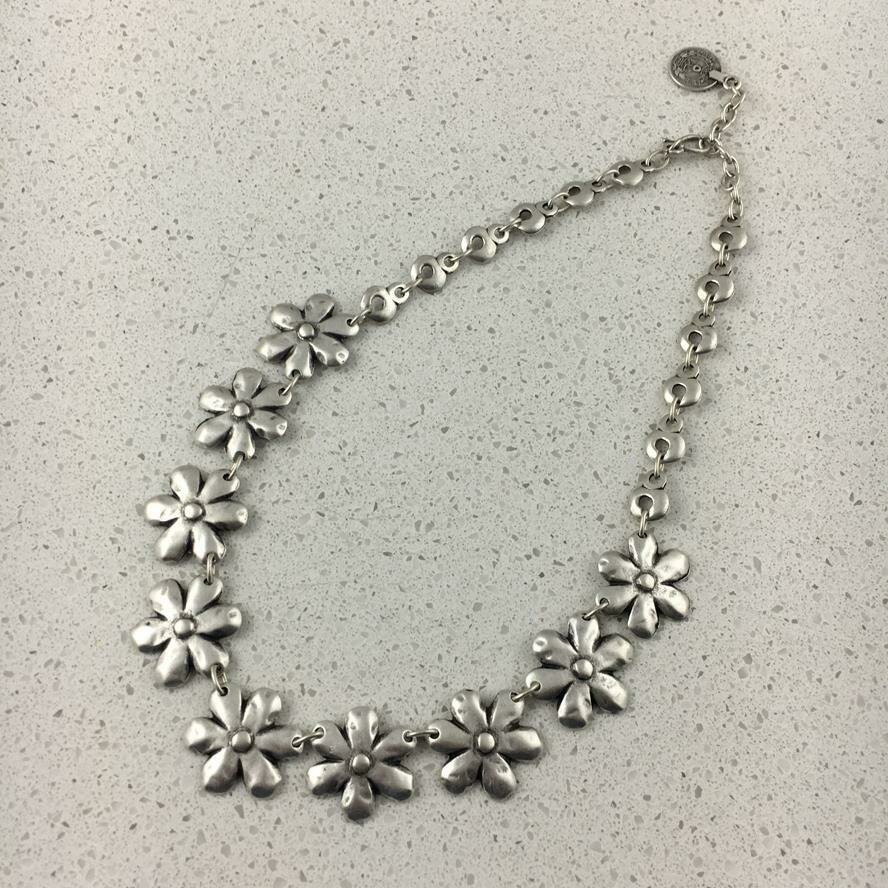 1062 - Silver Plated Necklace