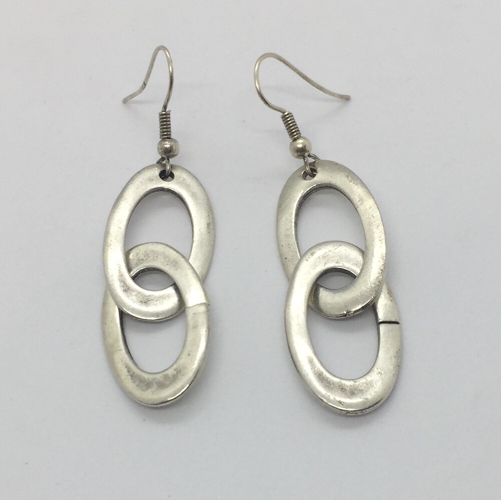 5027 - Silver Plated Earring