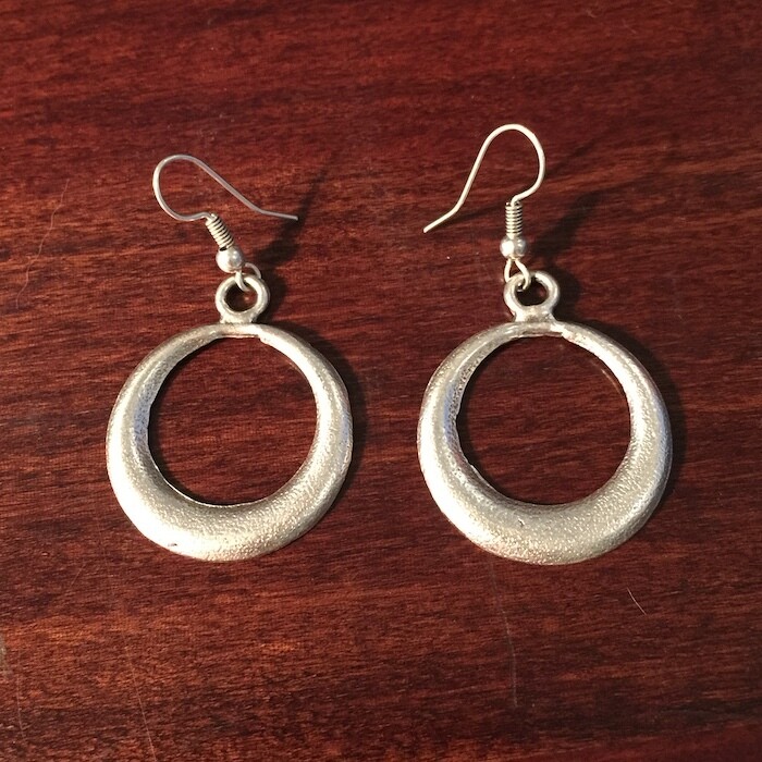 OTE-3081 - Silver plated earrings