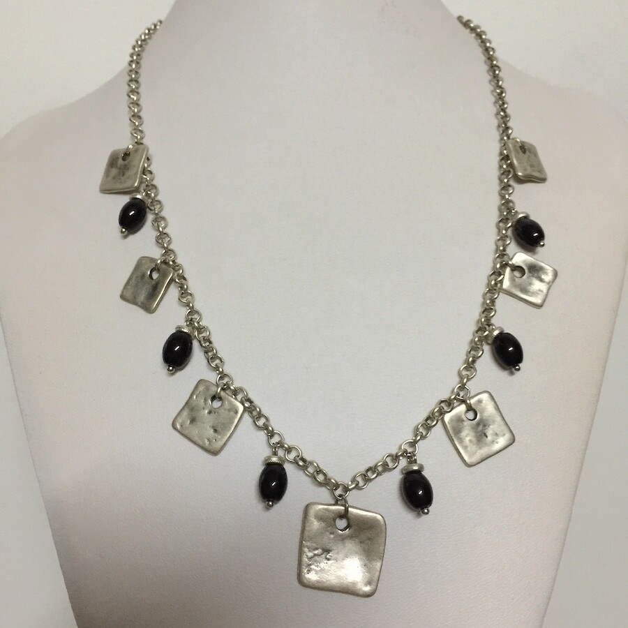 LHN-37 Silver plated stone necklace