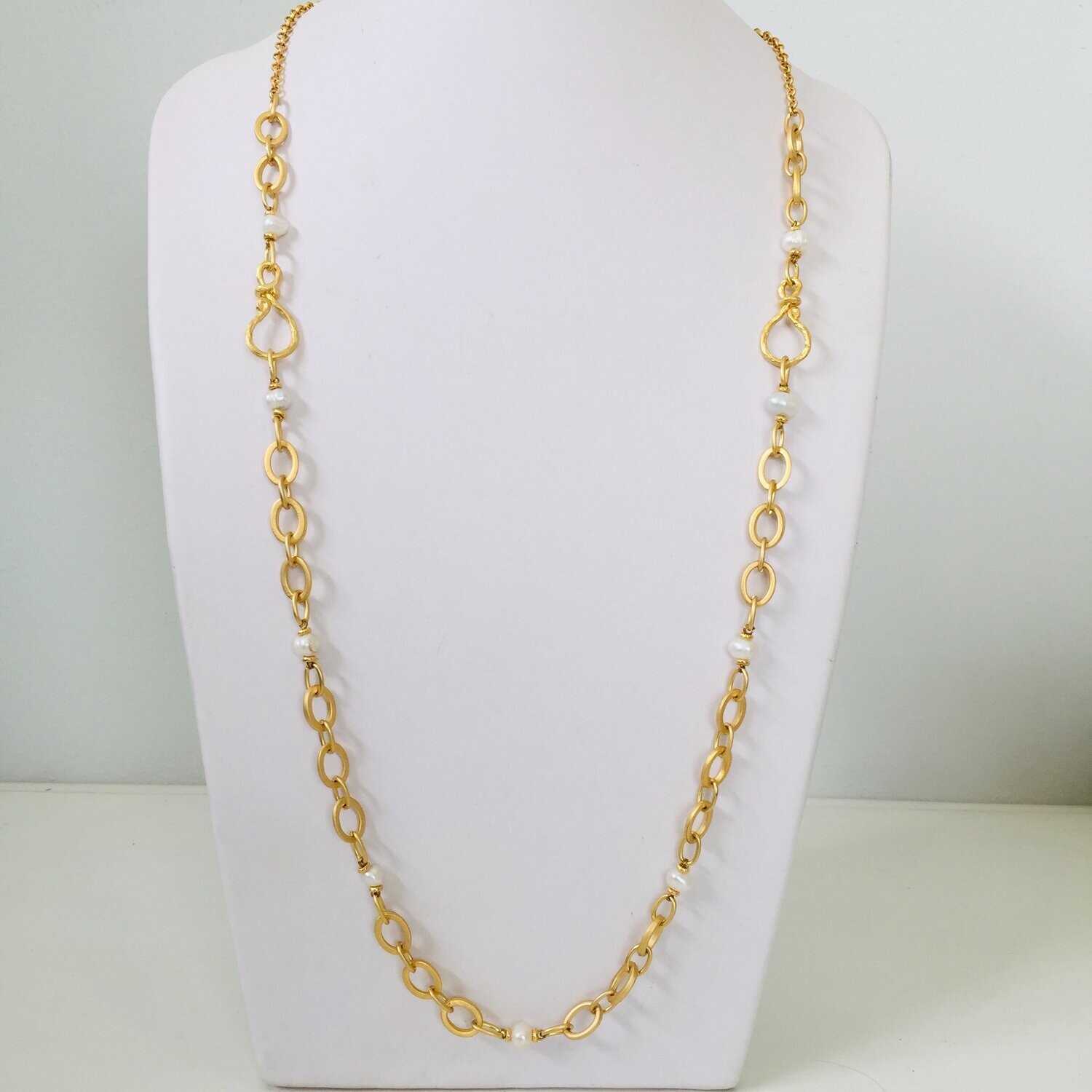 BN-1904 Gold plated necklace