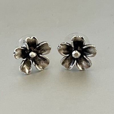 OTE-102 Silver plated earrings