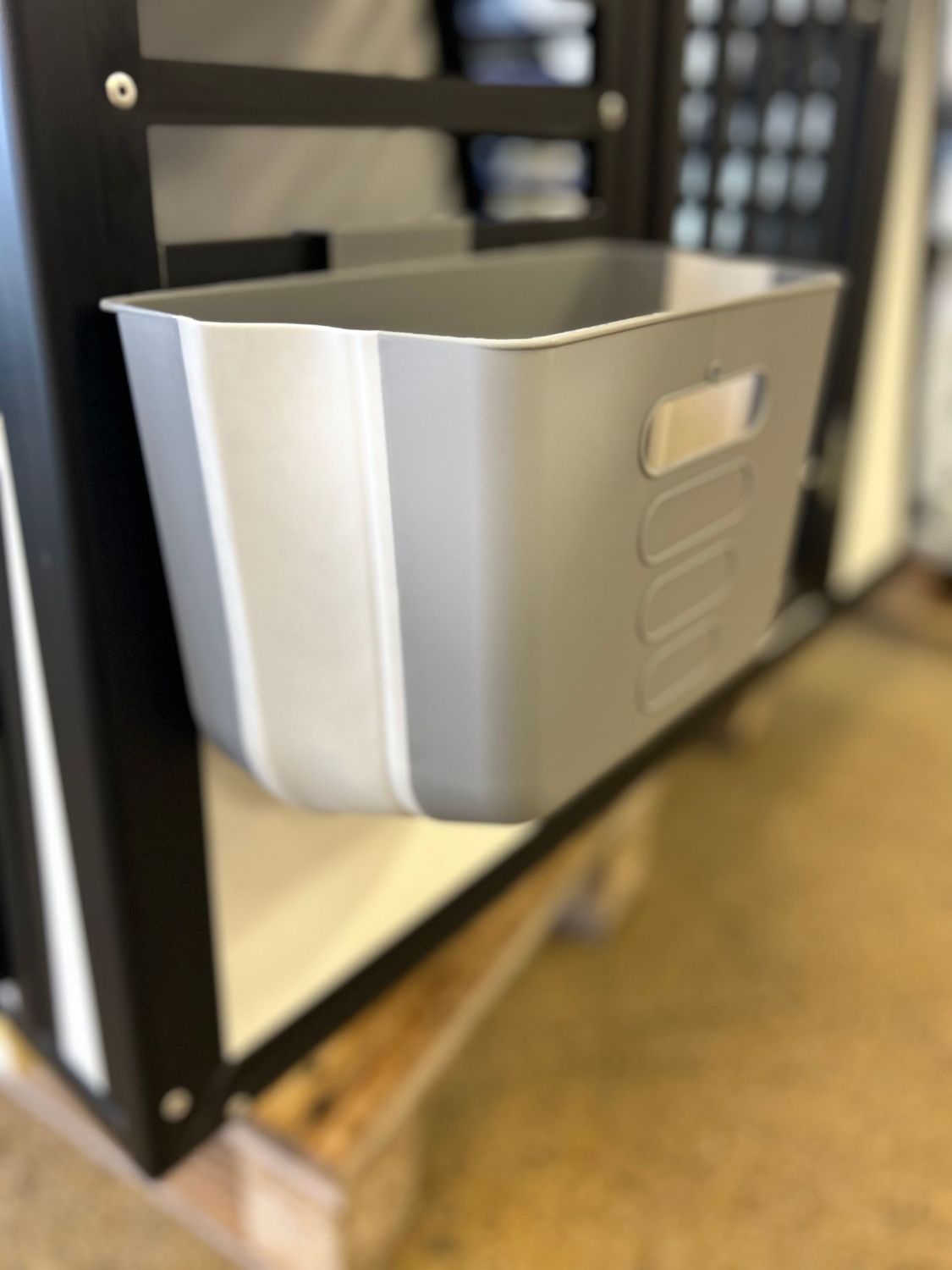 Utfällbart packfack