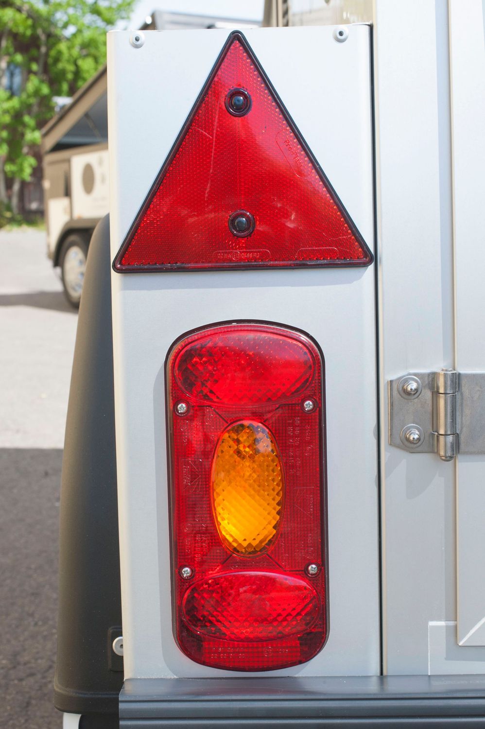 Lampsats, ny rektangulär Lampsats, ny rektangulär, Varianter: Lampsats vänster, med rött dimljus