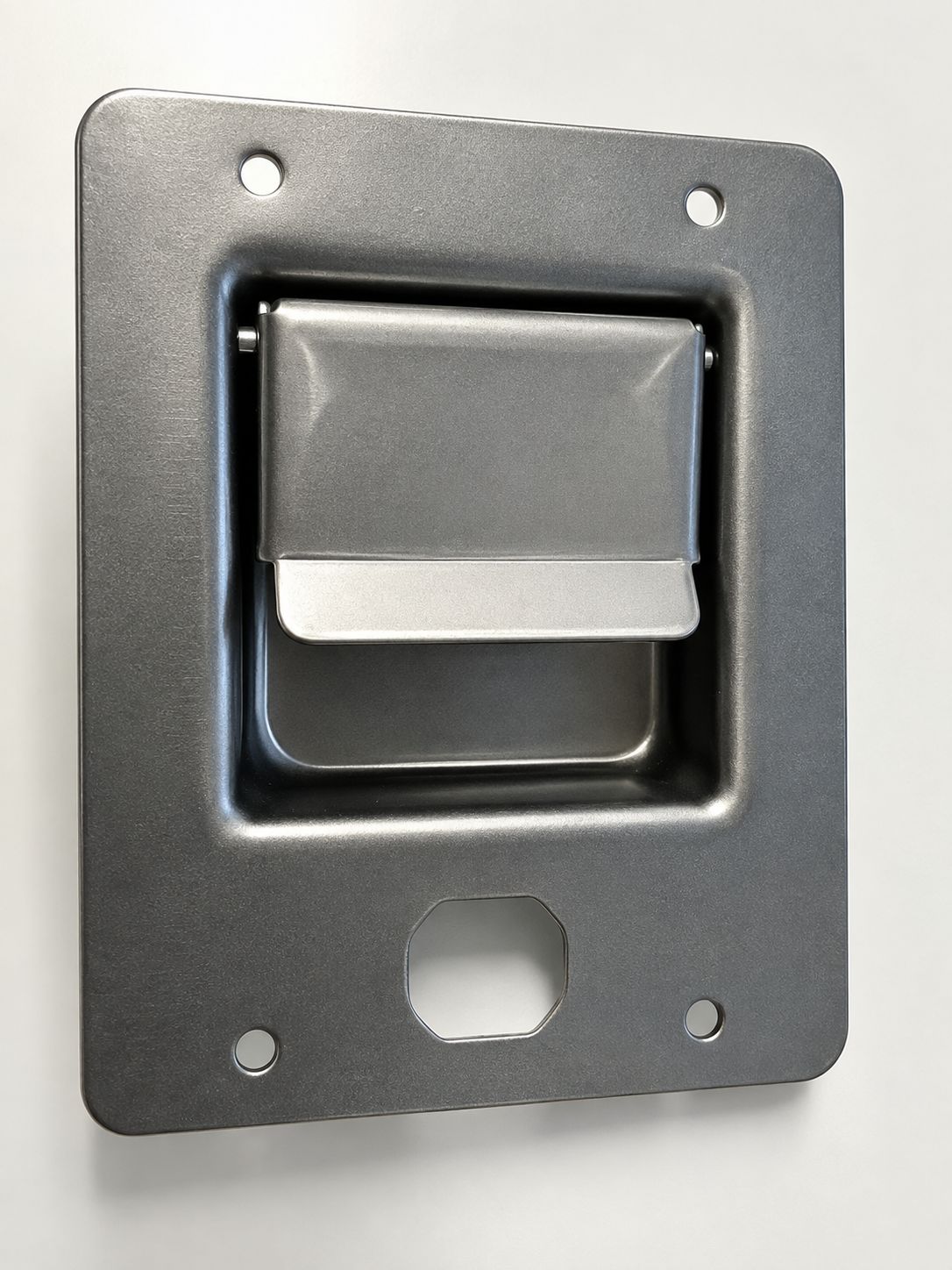 Handtag / Låsning till dörrar Handtag / Låsning till dörrar, Varianter: Handtag ytterdörr, utan cylinder