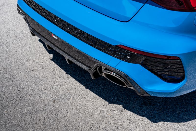 Akrapovic Rear Carbon Fibre Diffuser - High Gloss Audi RS 3 Sedan (8Y) - OPF/GPF 2022-2024