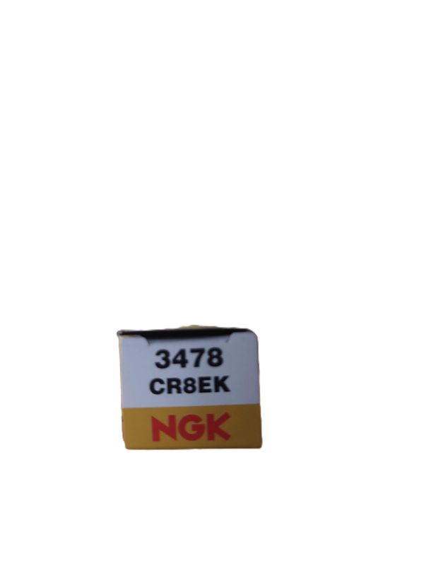 AIZDEDZES SVECE NGK  CR8EK (3478)