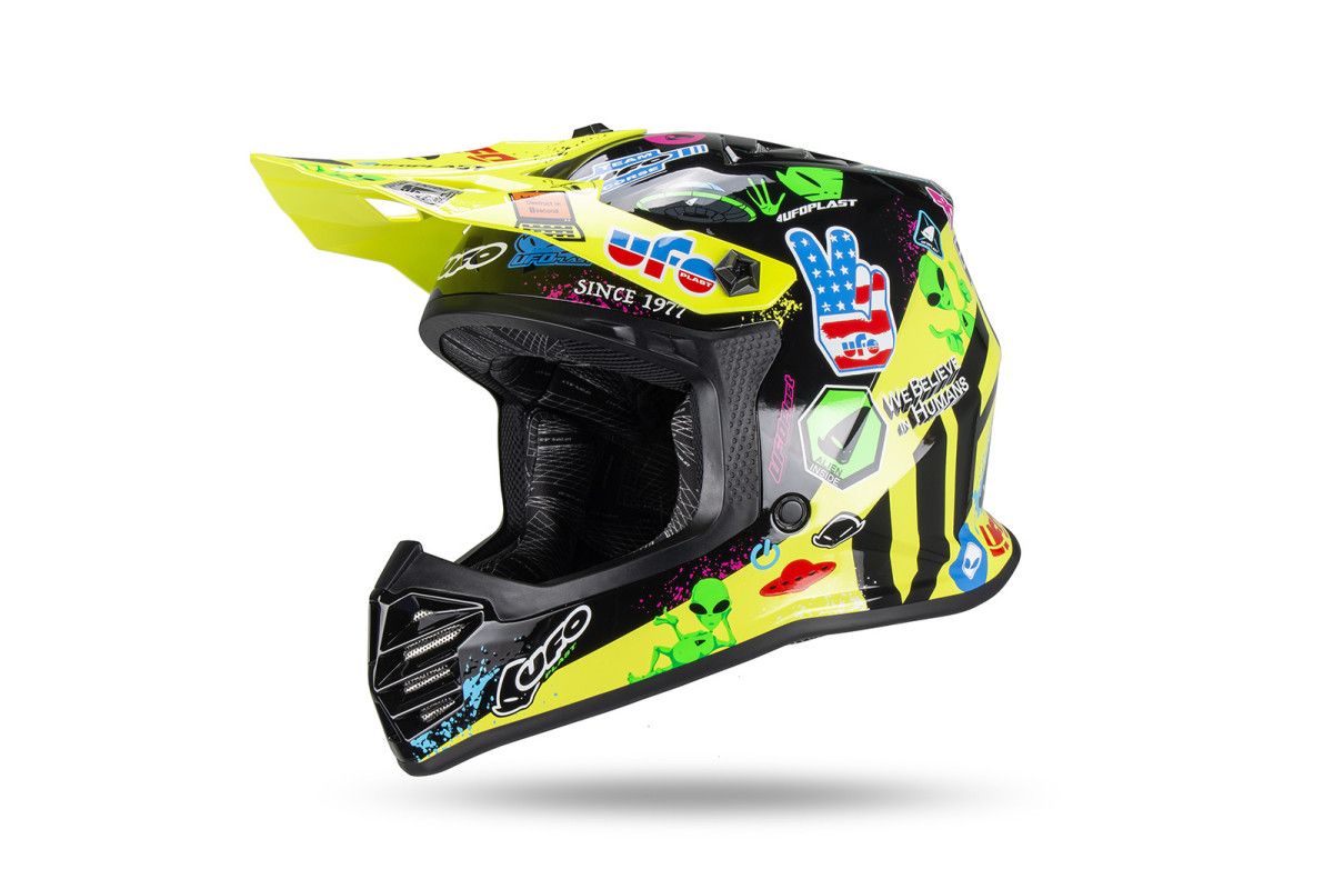 UFO Plast Ķivere Korey boy helmet YELLOW/BLACK