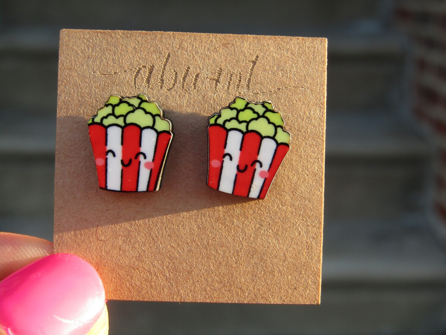 Chunky Studs - Popcorn