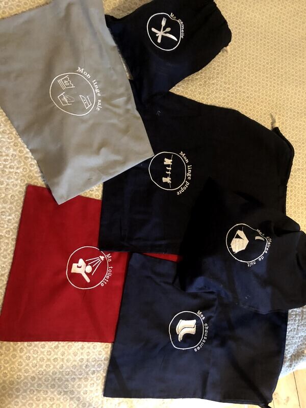 Lot 6 sacs scouts