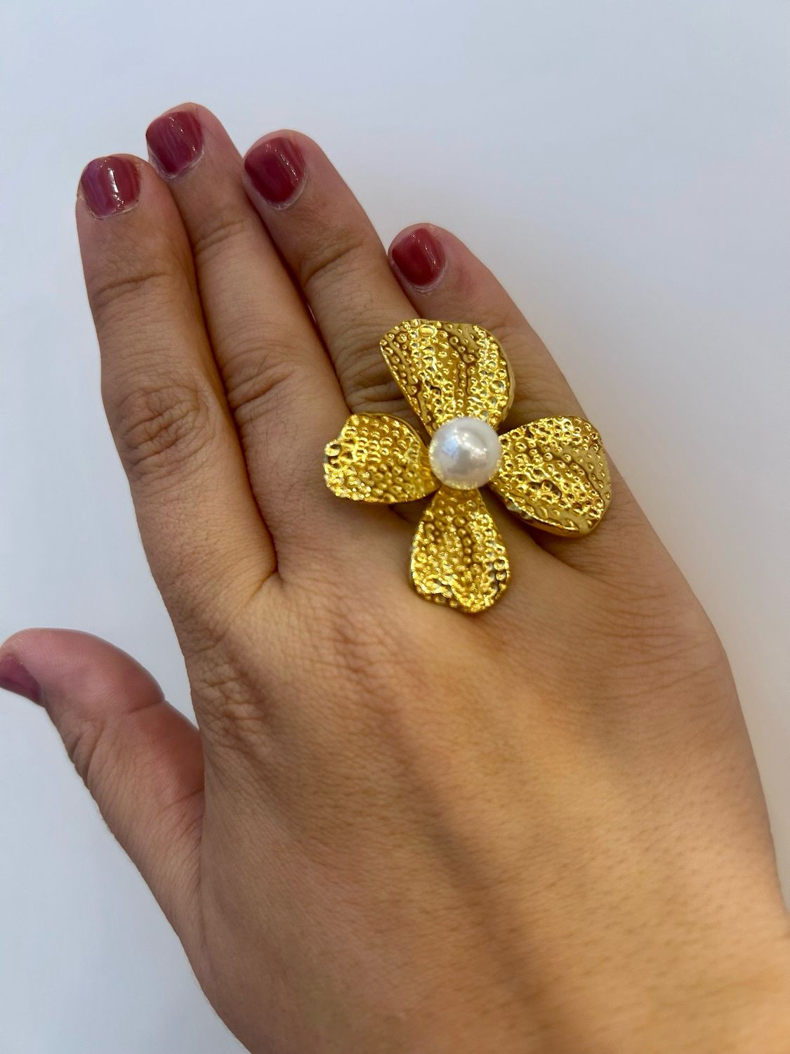 Anillo acero flor perla