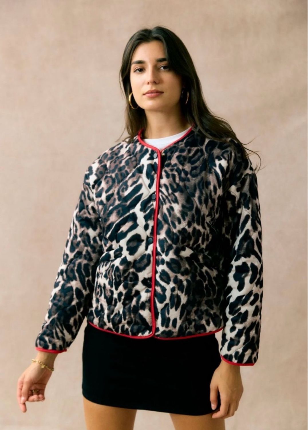 Bomber silueta salvaje