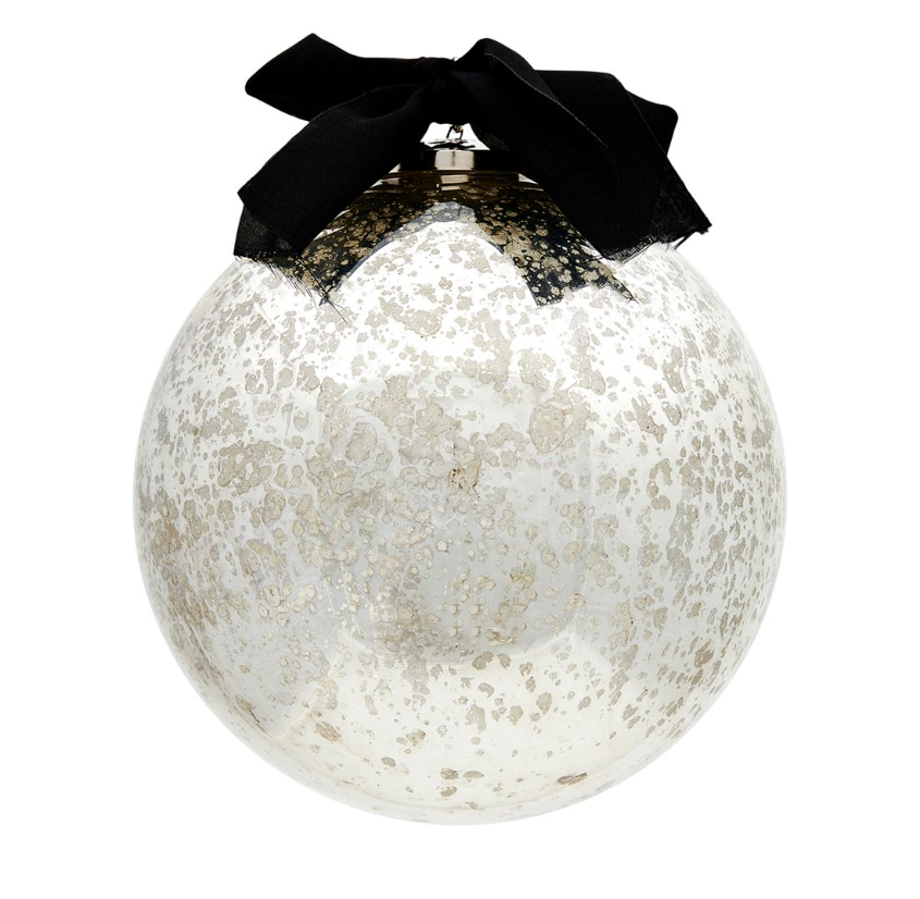 CLASSIC DECORATIONBAUBLE SILVER