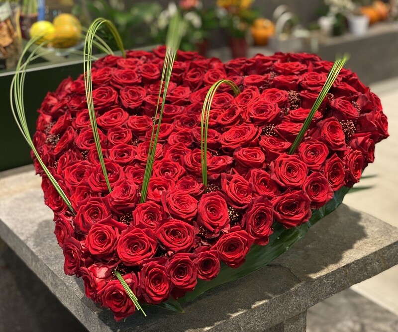 Coeur de roses Red Naomi
