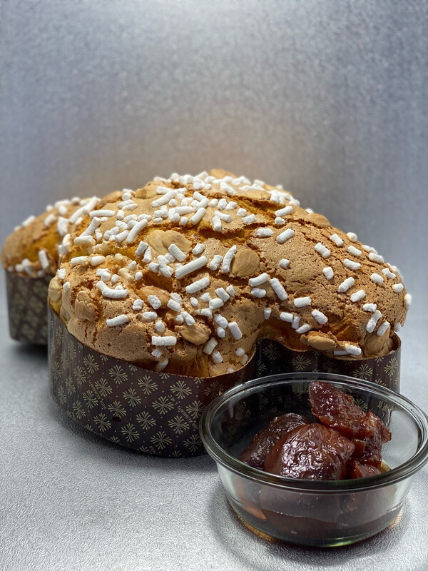 Colomba mandorlata con mandarino candito