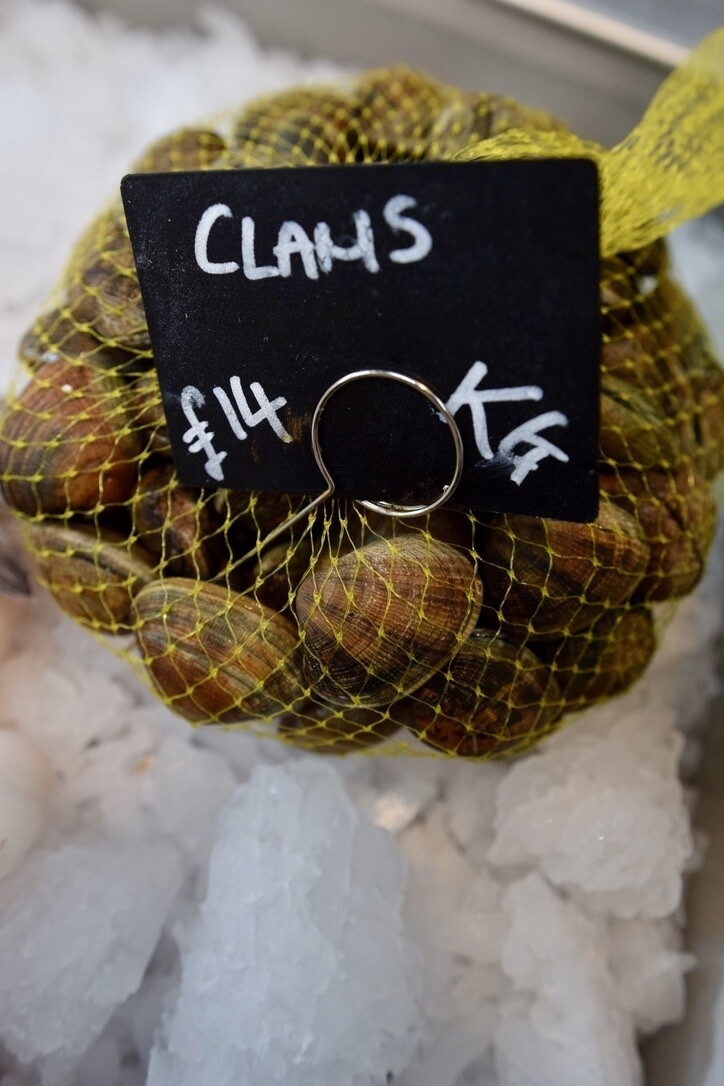 Clams (£/100g)
