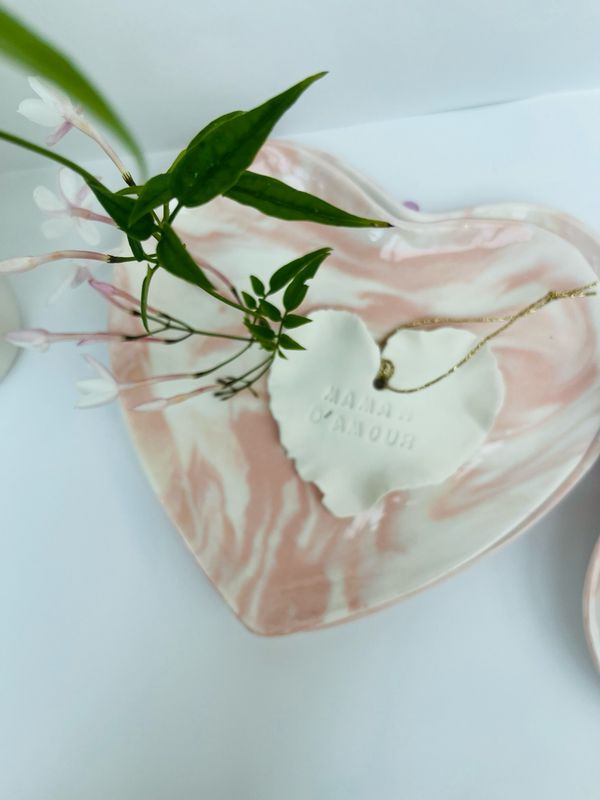 ASSIETTE &quot;Coeur rose&quot;