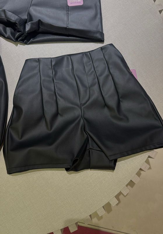 Short  Elena