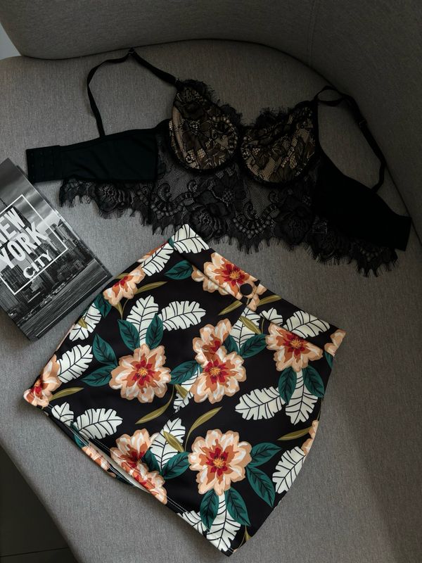 Short Falda Flor✨