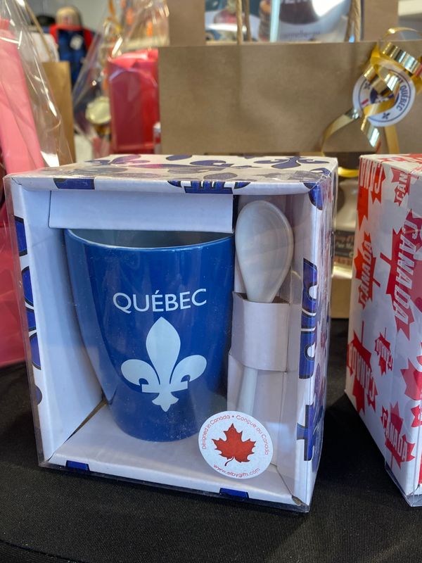 MUG THÉ QUÉBEC avec petite cuillère