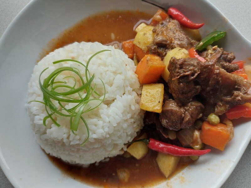 Cheesy Beef Kaldereta