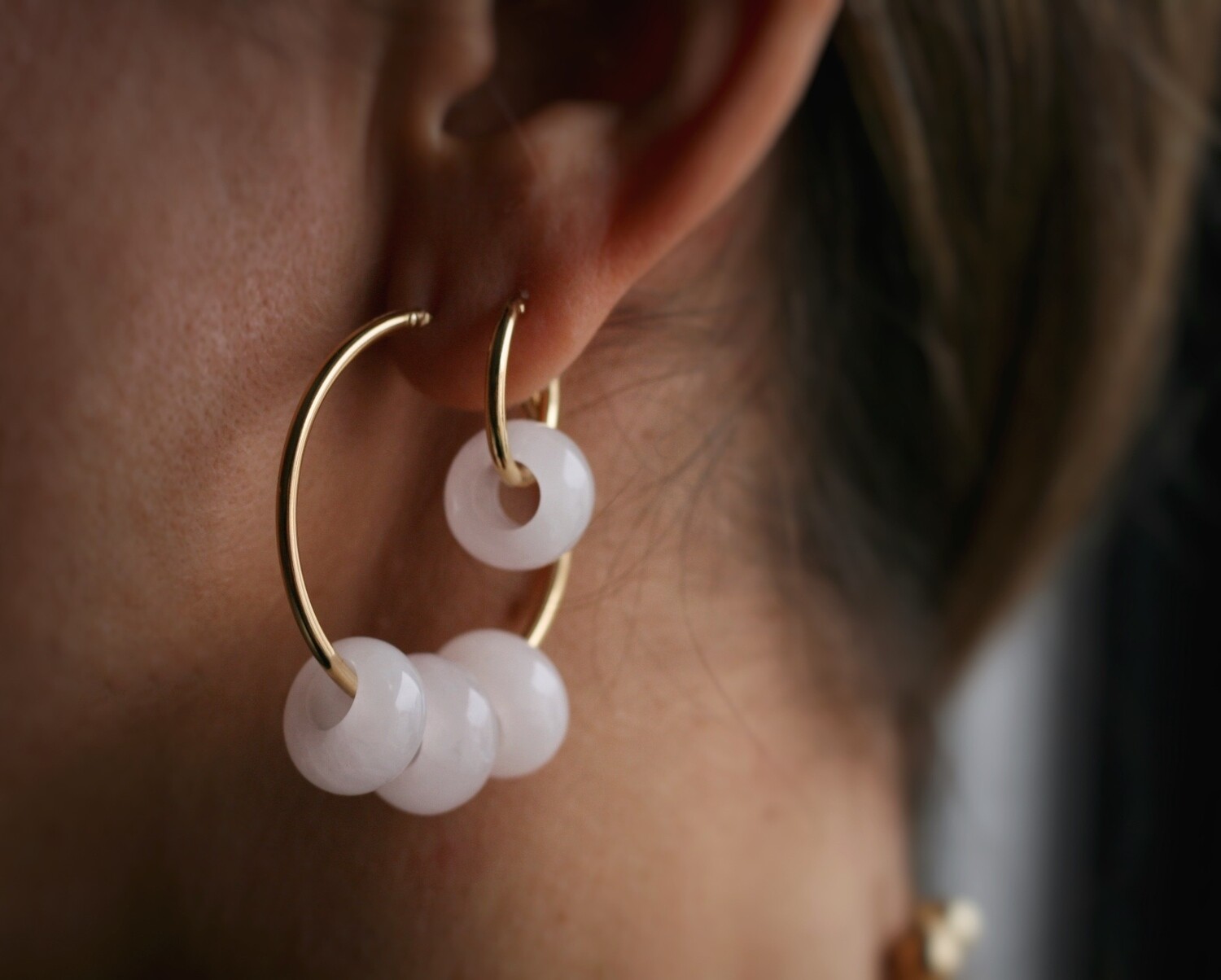 L HOLE QUARTZ EARRINGS