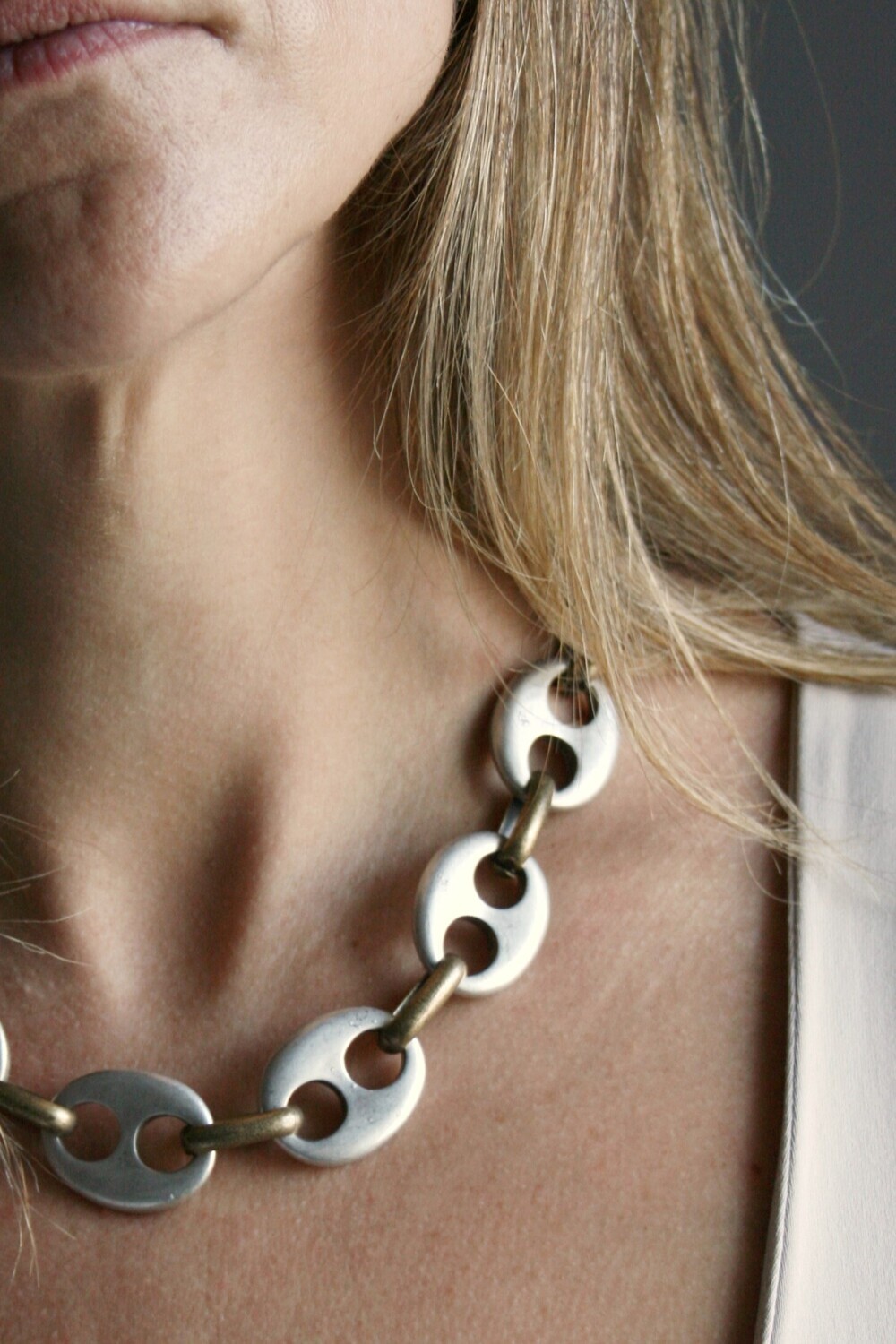 MATTE MIMI NECKLACE