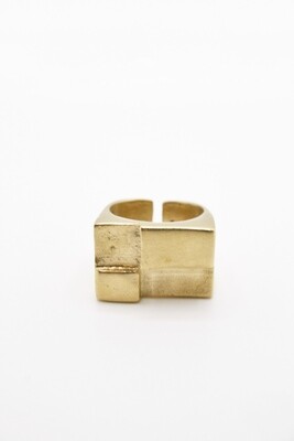 ALMENA RING