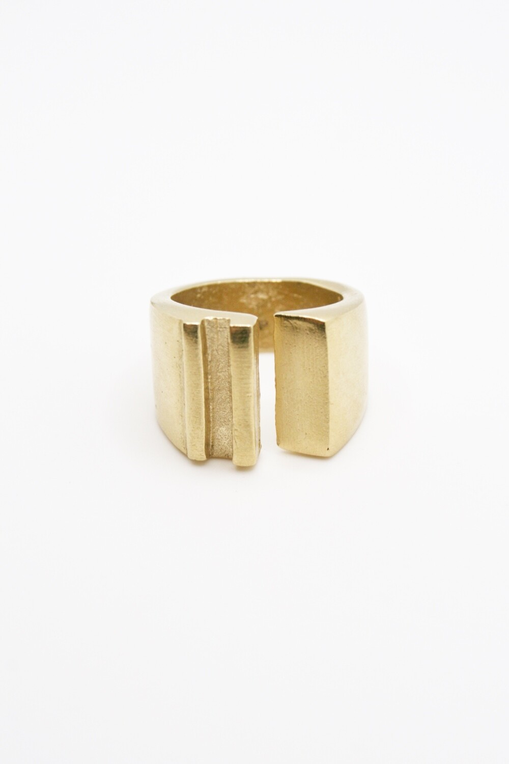 ALDABA RING