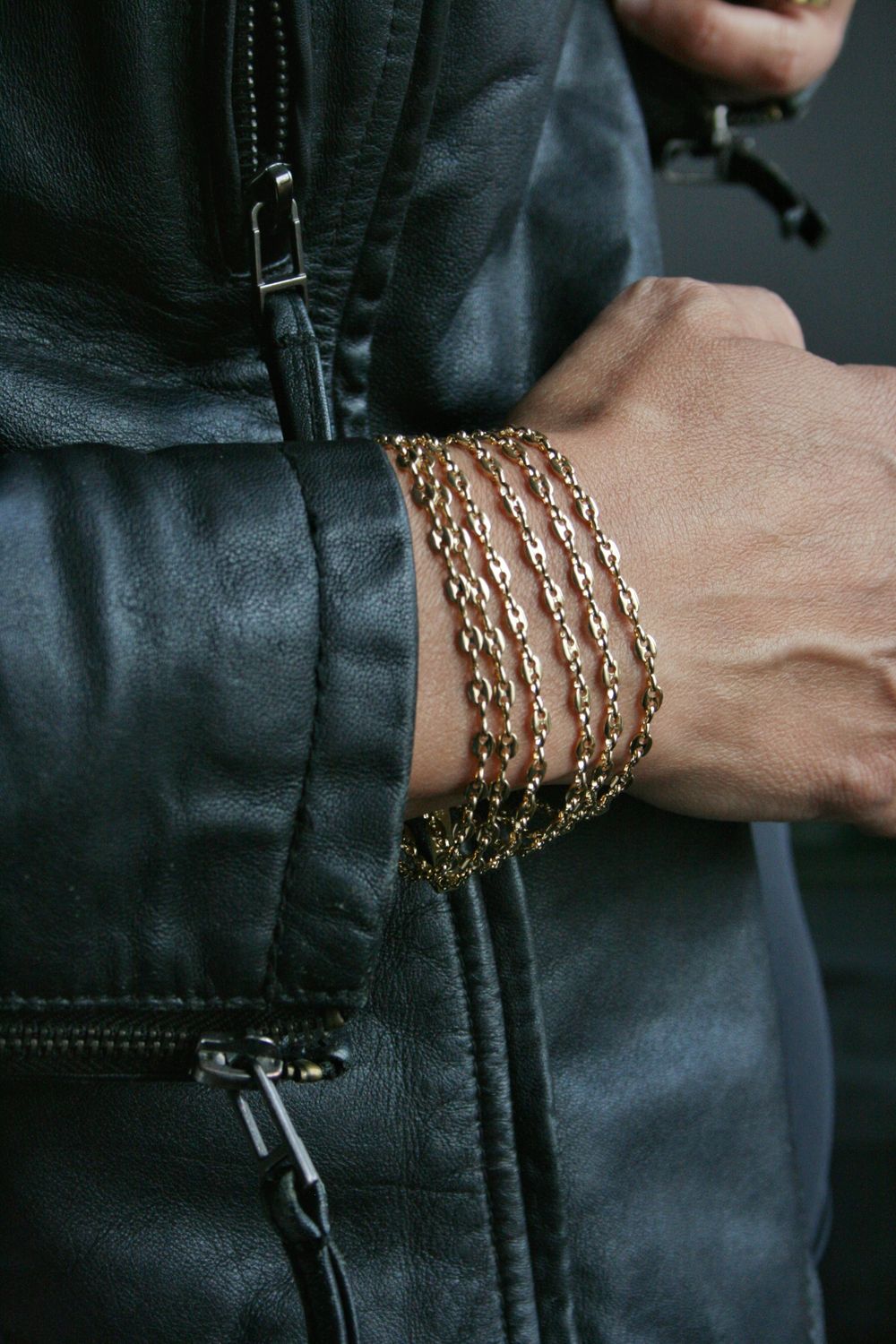 BERNARDA SIX CHAINS BRACELET