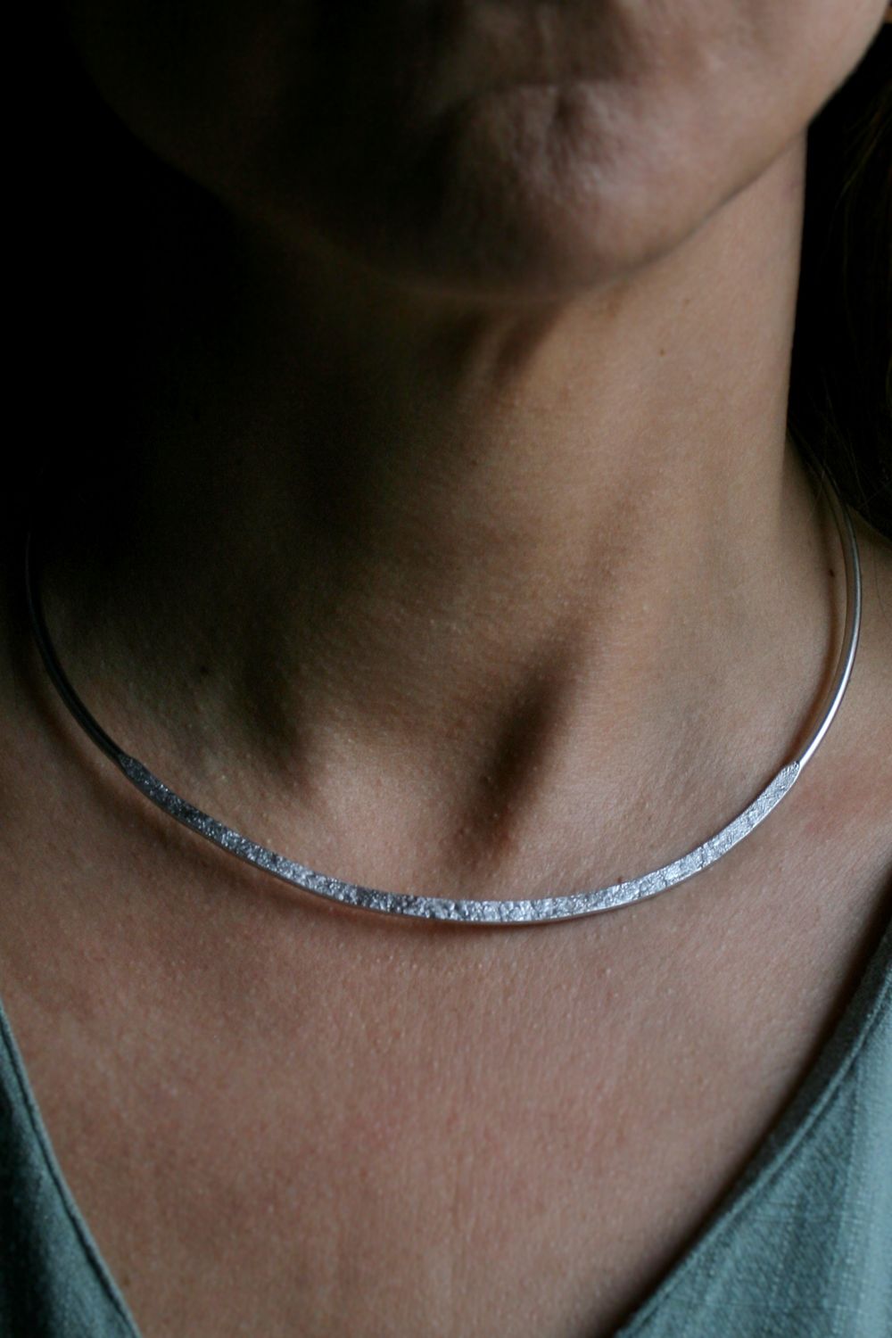 MIMOSA RHODIUM CHOKER