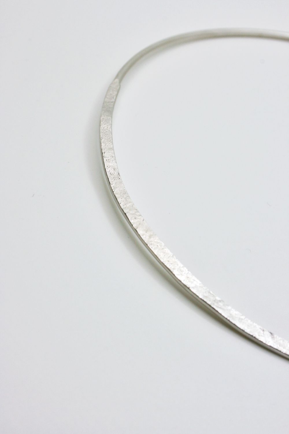 MIMOSA RHODIUM CHOKER