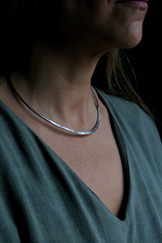 MIMOSA RHODIUM CHOKER