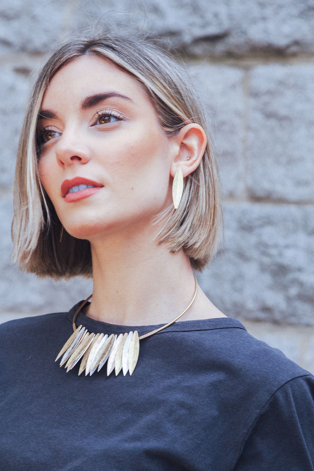 XL TRICOLOR MIMOSA NECKLACE