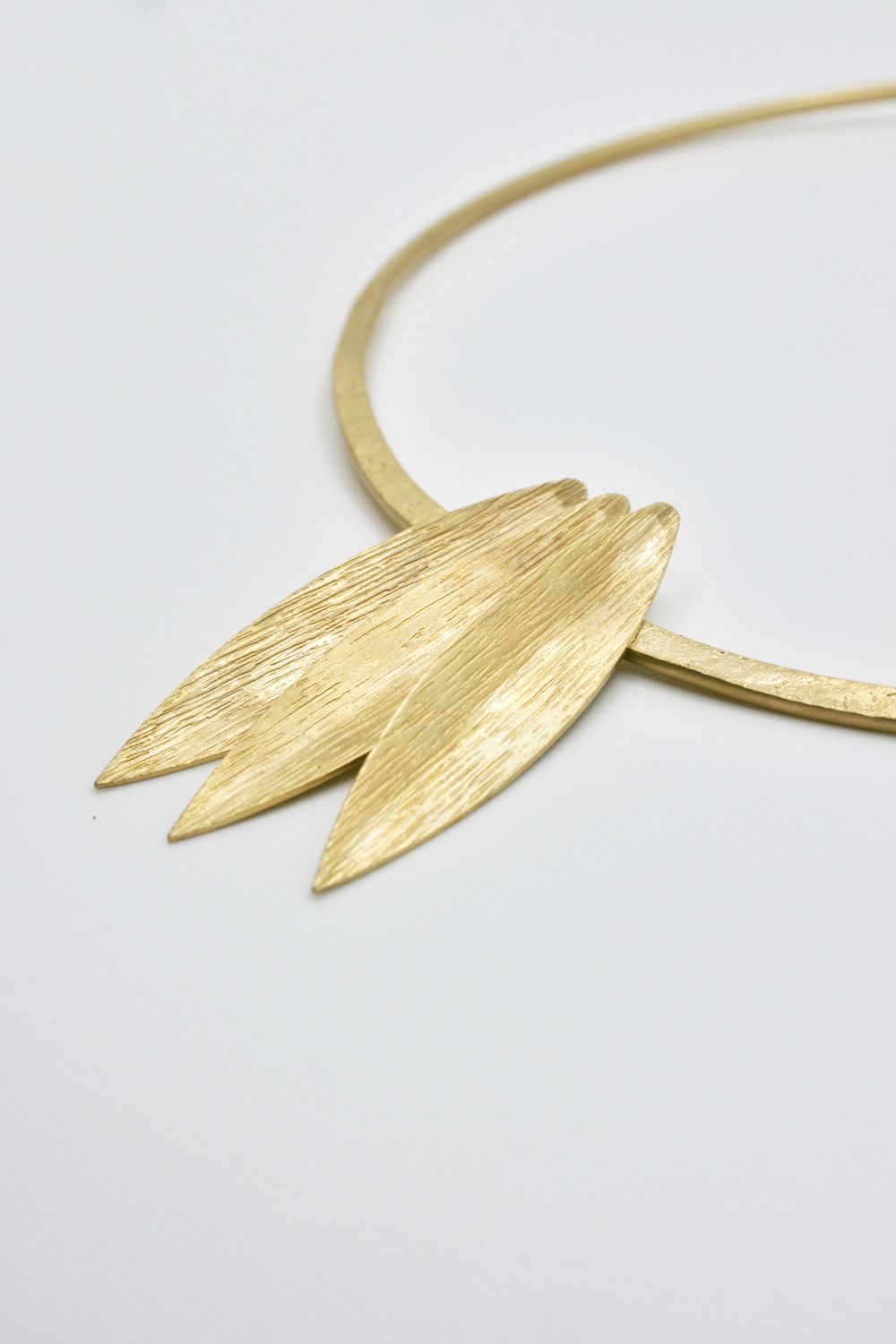 XL GOLD MIMOSA NECKLACE