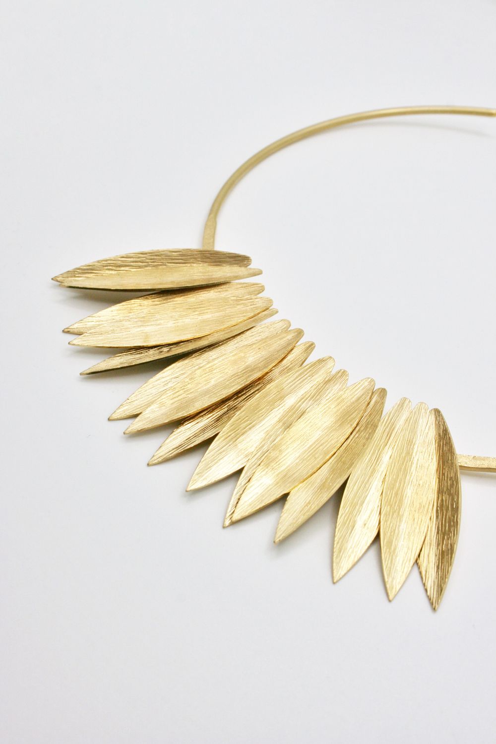 XL GOLD MIMOSA NECKLACE